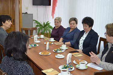 Мамам, воспитавшим героев